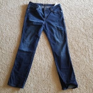 Levi's Flatter & Flaunt Straight Leg Jeans